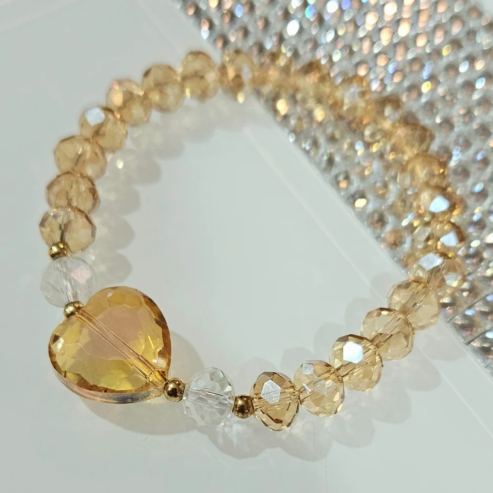 Nordstrom Sparkly Crystal Champagne Heart‎ Bracelet NWOT